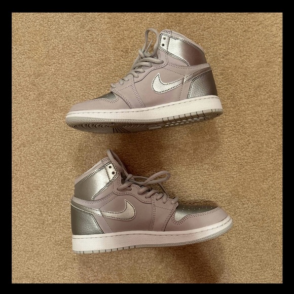 2020 Air Jordan 1 Retro High OG CO.JP GS ‘Tokyo’ - Picture 2 of 8